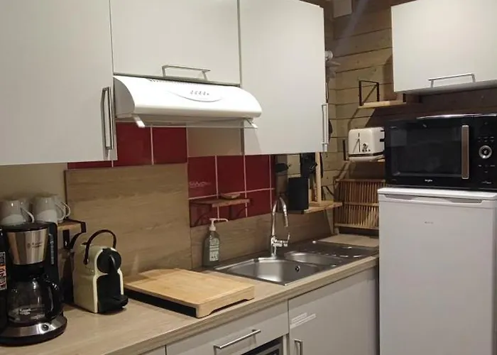 Loubat Pyrenee, Menage Inclus