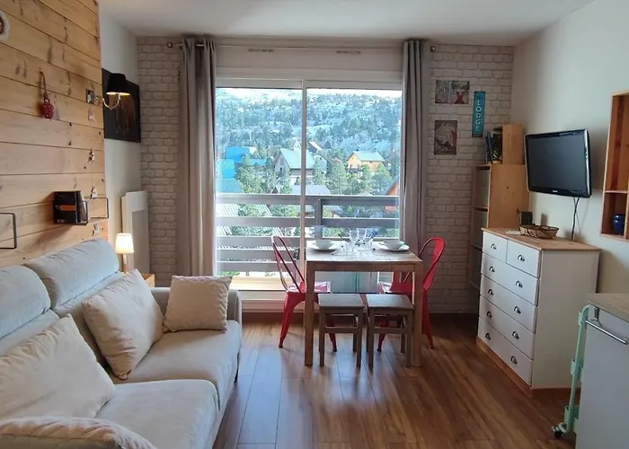 Loubat Pyrenee, Menage Inclus لا بيير سانت مارتن